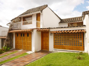 Гостиница Hostal Café Casa Caturro  Манисалес